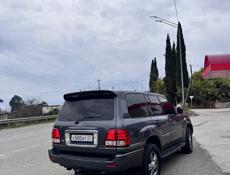 Lexus LX