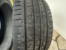 Шины 235/40 R19 2 шт
