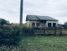 Продаю дом в село первый Гал в поселке в центре рядом со школой магазин вся онфоро структура 
