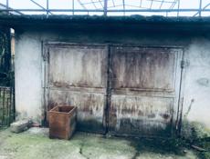 Продаю дом в село первый Гал в поселке в центре рядом со школой магазин вся онфоро структура 