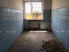 Продаю дом в село первый Гал в поселке в центре рядом со школой магазин вся онфоро структура 