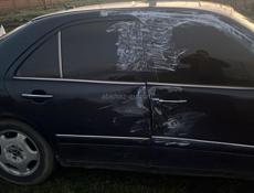 Mercedes-Benz E-Класс