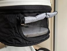 Коляска все сезонная в отличном состоянии 