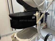 Коляска все сезонная в отличном состоянии 
