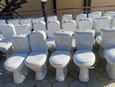 Продается бу унитаз , раковина и смеситель, количество 2шт по 10т за комплект 