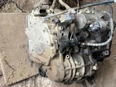 Коробка на авенсис 