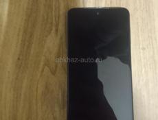 Продам редми ноут 9 на 64г срочно из минусов задняя крышка треснута 