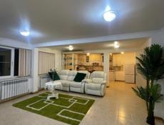 Сдается дом на 1 год,Мачара,евроремонт,100т.р в год