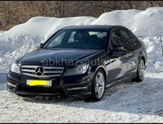 В разборе Мерседес w204 