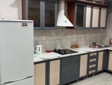 Сдается квартира под ключ на долгий срок. С ноября по май цена 35т ,С мая по ноябрь 40т