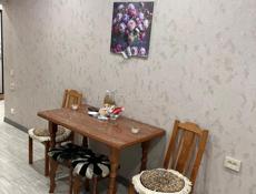 Сдается квартира под ключ на долгий срок. С ноября по май цена 35т ,С мая по ноябрь 40т