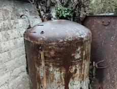 Железные баки