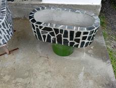 Цветочные вазоны 