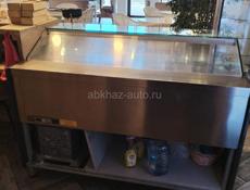 Витриный холодильник 