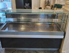 Витриный холодильник 