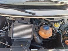 Volkswagen Caravella