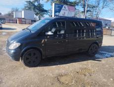 Mercedes-Benz Viano