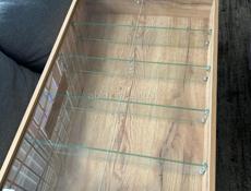 Продаю новую витрину