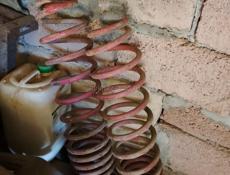 На Тойоту Хайлюкс сурф 