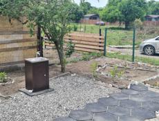 Дом с земельным участком