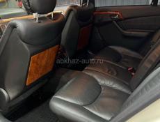 Mercedes-Benz S-Класс