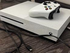 Xbox One S с Forza 5, FIFA 23