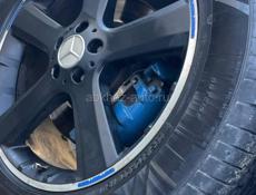 Mercedes-Benz GL-Класс