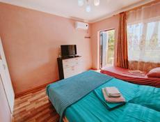 Гостевой дом в центре Афона 