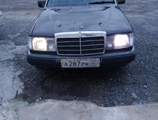 Mercedes-Benz 124