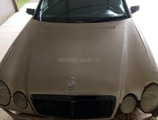 Запчасти на Мерседес W210! Объём 2.3