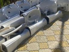 Продается комплект унитаз+умывальник с пьедесталом 