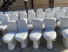 Продается комплект унитаз+умывальник с пьедесталом