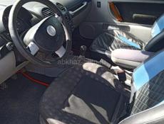 Volkswagen New Beetle