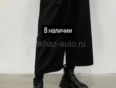 В наличии женская одежда 