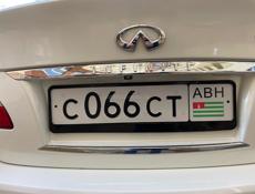 Nissan fuga