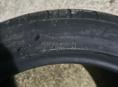 Шина одна штука 235/45/18