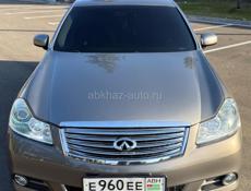 Infiniti M35