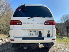 Mitsubishi Space Gear