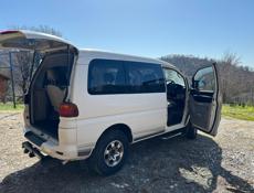 Mitsubishi Space Gear