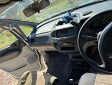 Mitsubishi Space Gear