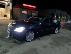 Nissan fuga