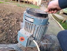 Асинхронный двигатель 