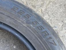 R17 225/55