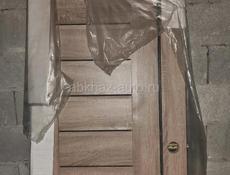 Дверь новая