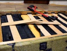 Ремонт диванов и другой мебели.