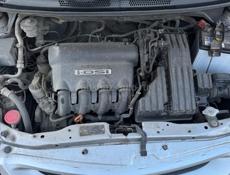 Разбор Хонда Фит 1.3 и тд 