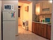 Продается двухкомнатная в центре