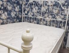 Кровать продам