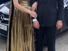 Продаю платье 