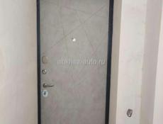 3-к Очамчира, на центральной площади - 100 метров до моря